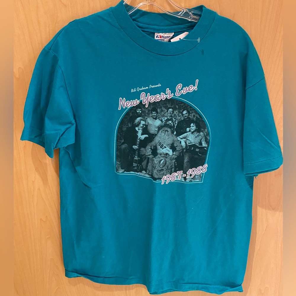 Grateful Dead New Years Eve 1987 shirt. SUPER RARE great condition vintage tee